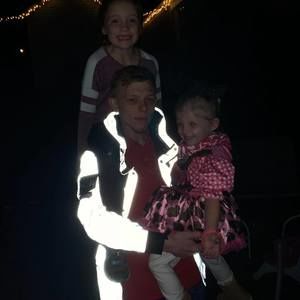 Meet your Posher, Lawrence